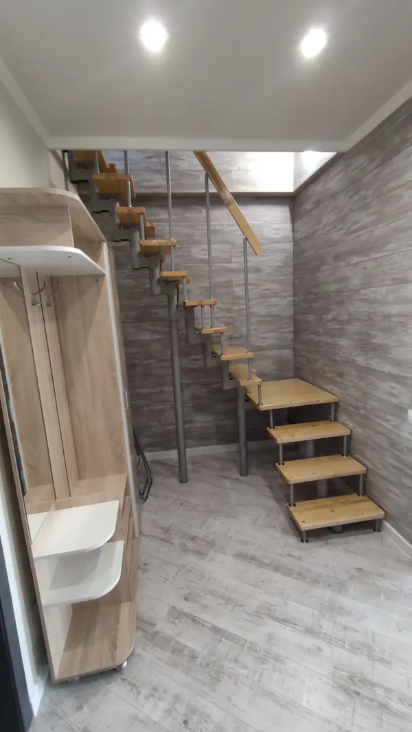 Коридор лестница