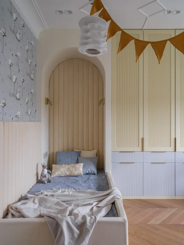 Французское настроение и мотивы шинуазри: семейная квартира