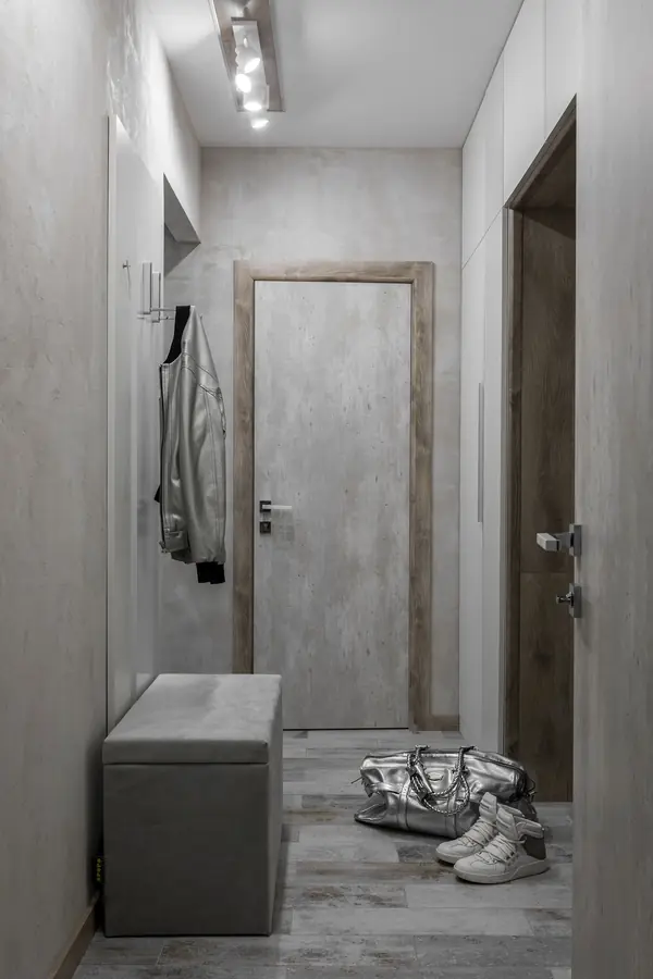 Монохромная квартира для предпринимателя