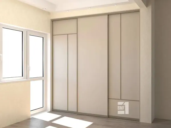 Бежевый шкаф-купе в спальню