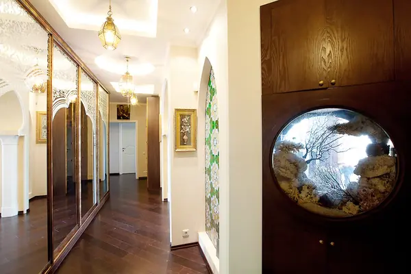 Между Евфратом и Индом