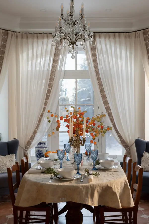 Гостиная с аркой