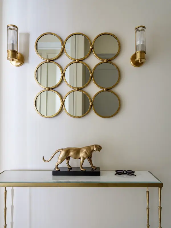 Трехкомнатная квартира в ЖК Крестовский de luxe - 129м²