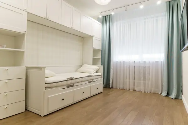 Дизайнерский ремонт квартиры 130 м²