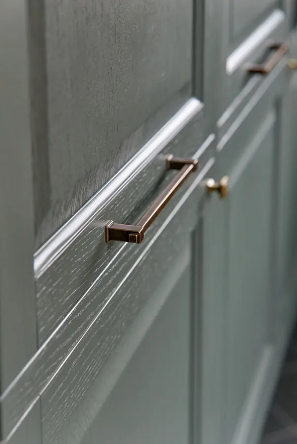 Дом в поселке Британика