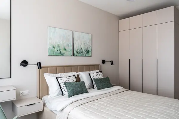 Аквилон Залив