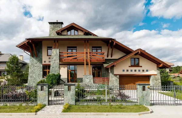 House # 3 Дом # 3