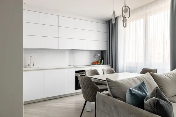 Трехкомнатная квартира 90 кв.м