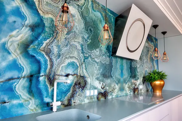 КВАРТИРА С БОЛЬШОЙ ТЕРРАСОЙ