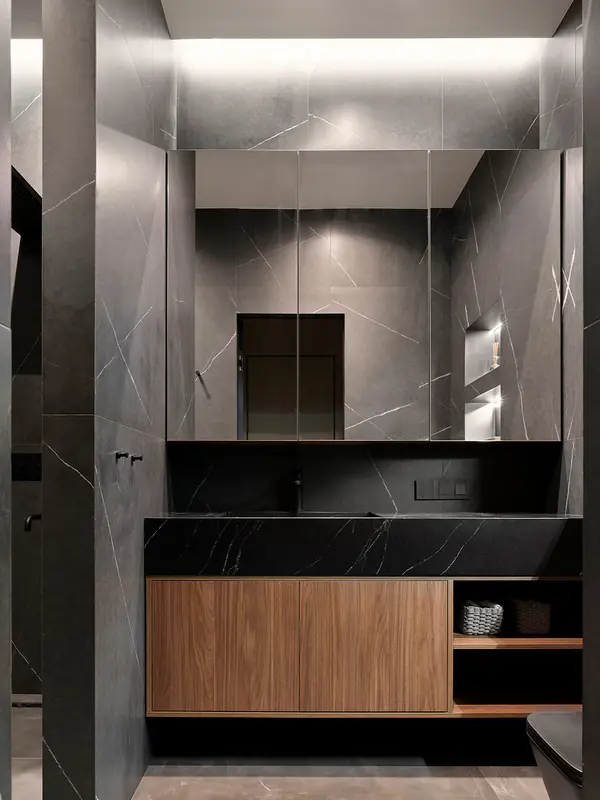 Квартира в доме с золотой аркой