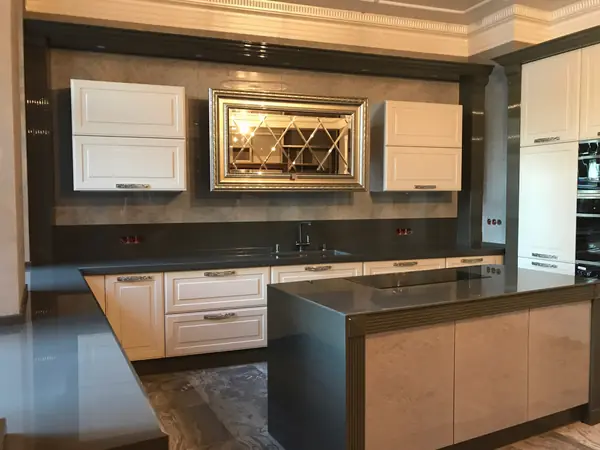 Квартира на Патриарших прудах