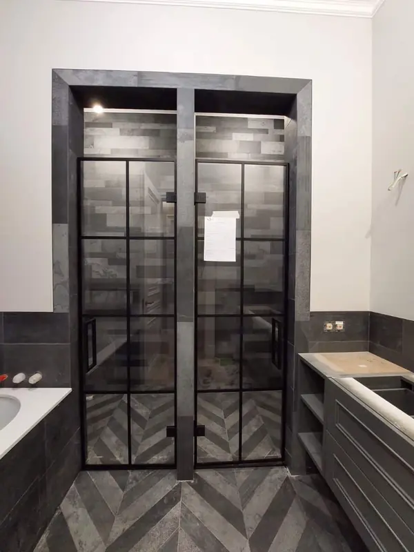 Душевая кабина/ванная комната