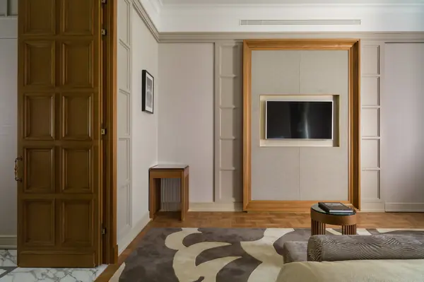 Реконструкция исторических номеров отеля Метрополь