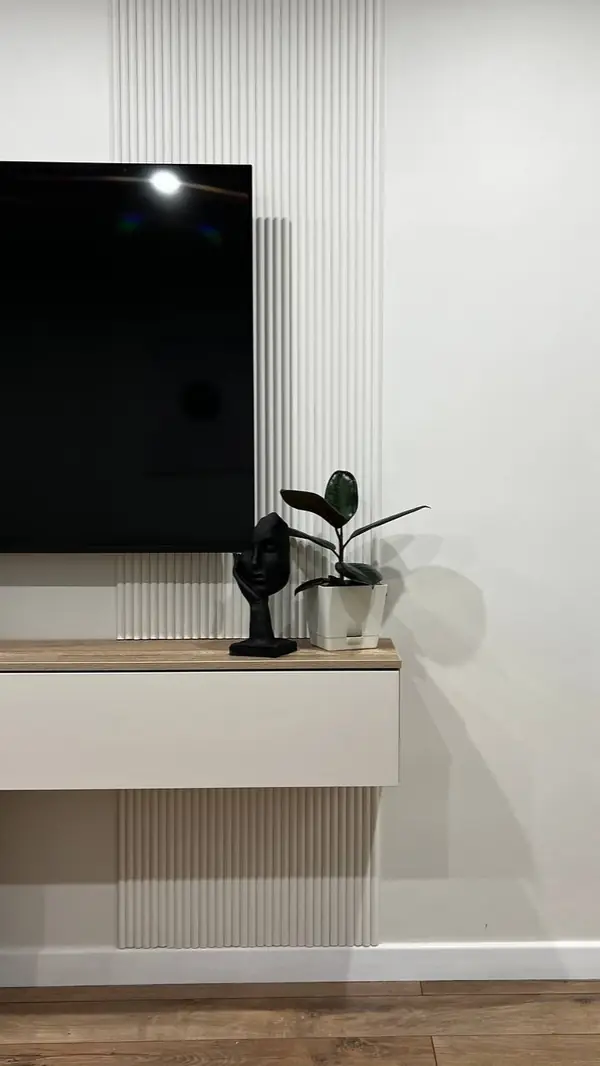 Трехкомнатная квартира в с природными оттенками