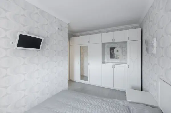 Белые ночи.  Студия 45м2