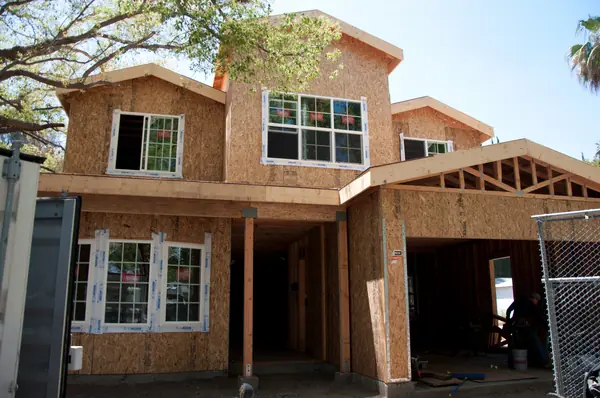 Студио Сити - Лос Анджелес. Дом в стиле кейп-код.