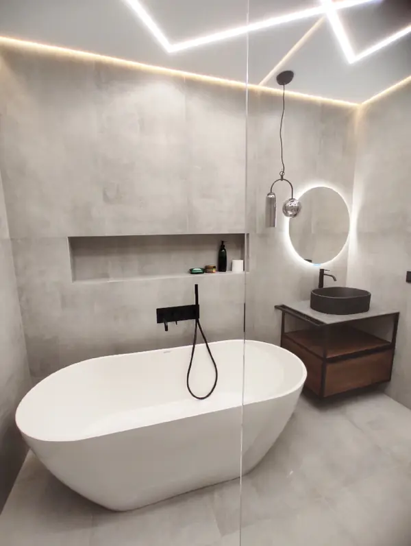 Бетон и металл в ванной комнате