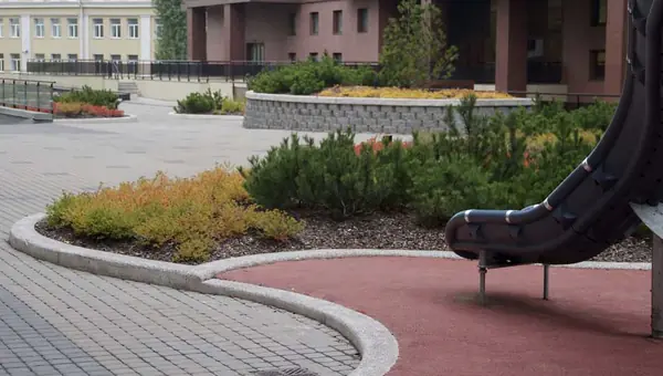 Сад на крыше паркинга