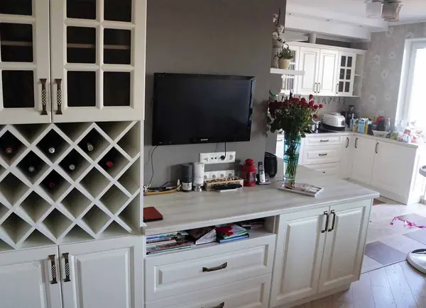 Кухни с окрашенными фасадами