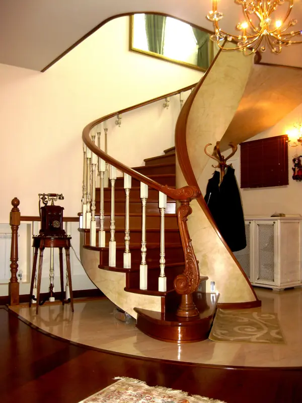 Лестница из бетона спиральная