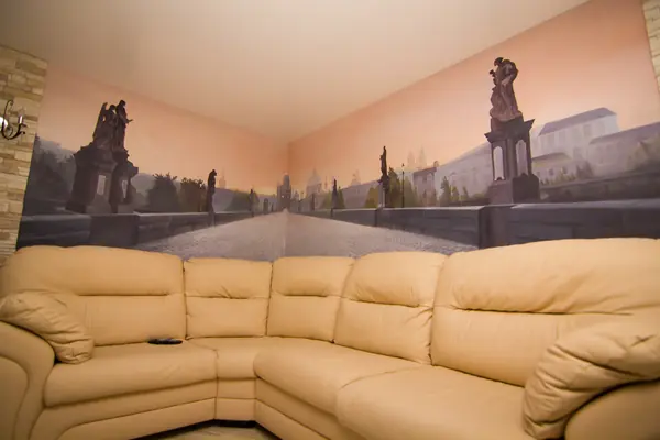 Роспись в квартире