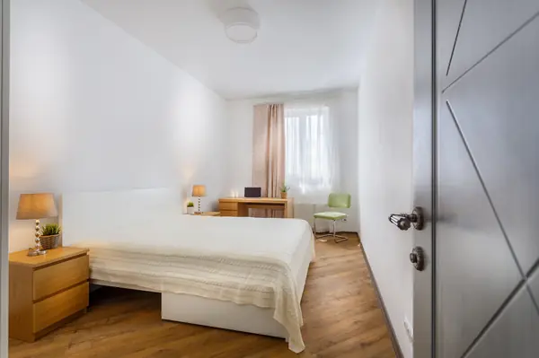 Беломорская. Двухкомнатная.