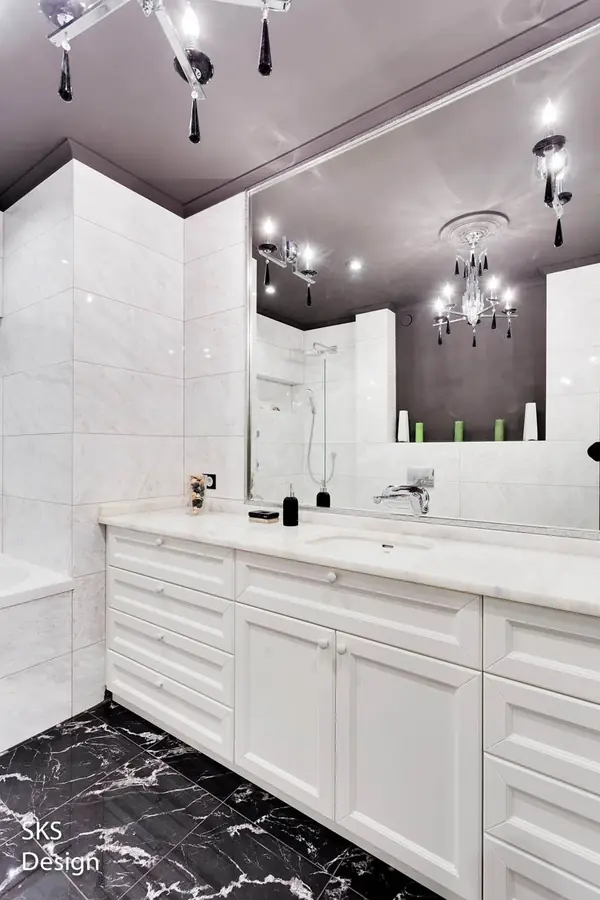 Студия с потайной гардеробной