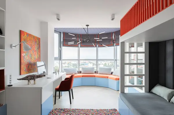 Стильная квартира с шаттерсами в Калининграде