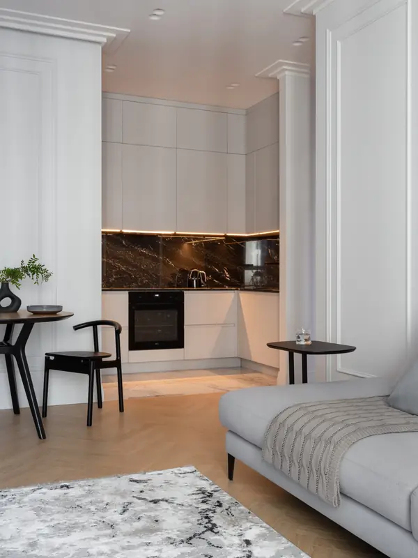 Графичный "Черно-белый" интерьер для студентки архитектурного ВУЗа