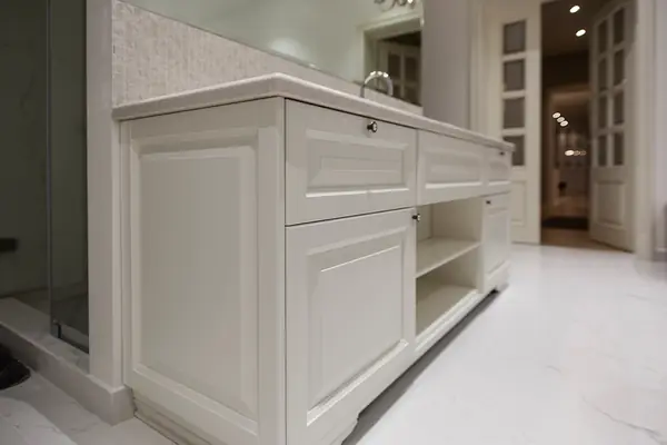 Мебель в ванную комнату