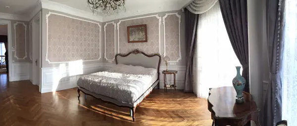 Recreating the Interior of the Chekhov’s Period in a Suburban Residence