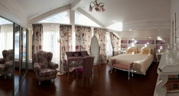 Легкость бытия. Дом в Ватутинках.