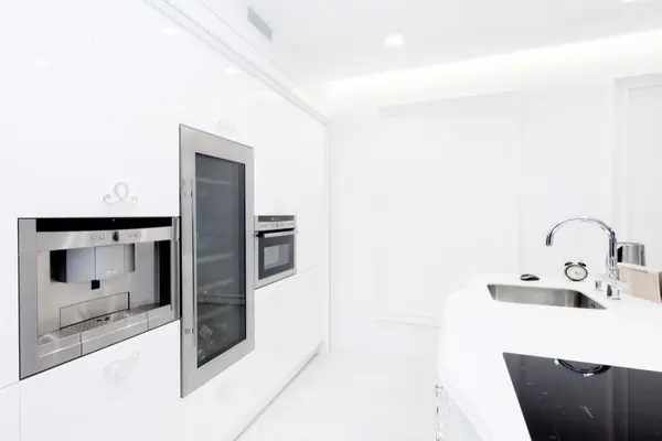 Ремонт двухкомнатной квартиры 70 кв.м в стиле ар-деко