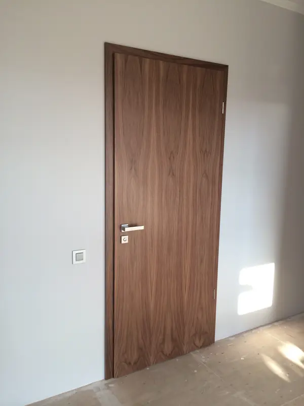 Шпонированные двери от HUGA Германия