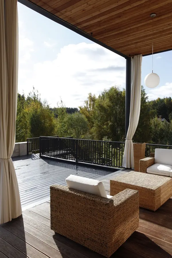 Дом в Иславском