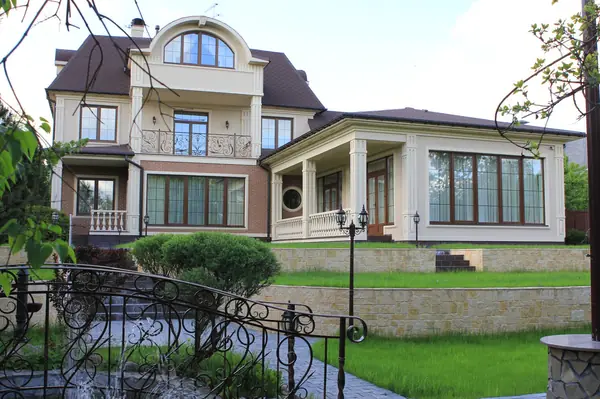 Дизайн интерьера и строительство