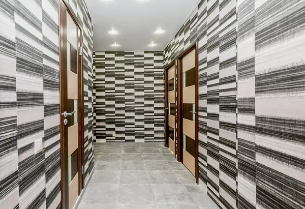 Коридор в 2х комнатной новостройке