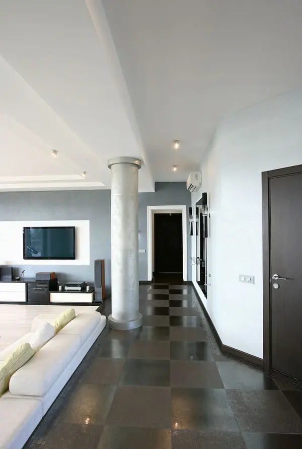 Contemporary style apartment