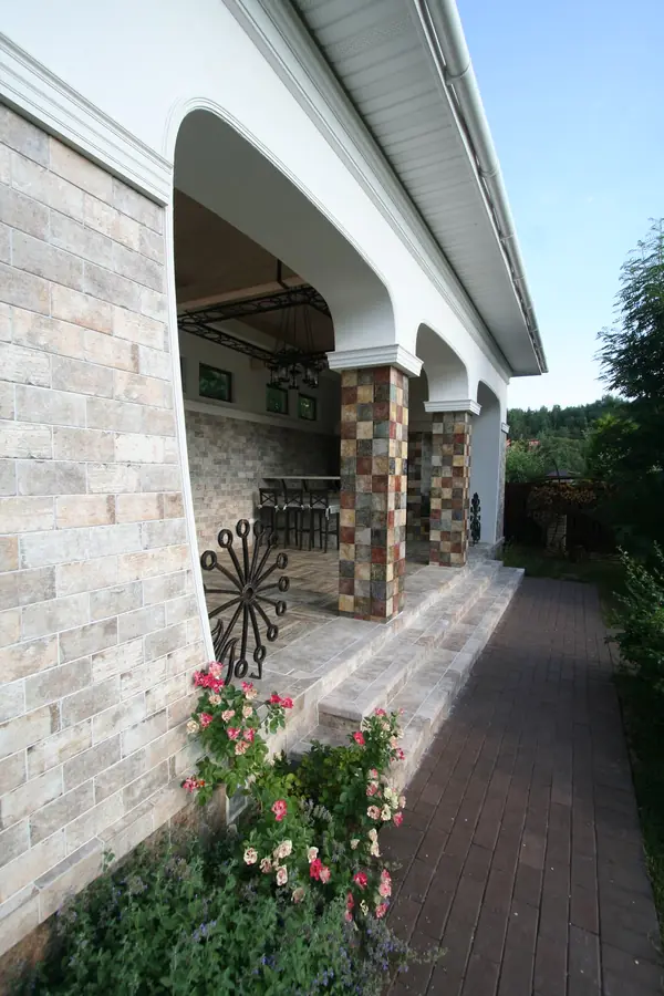 Беседка с летней кухней