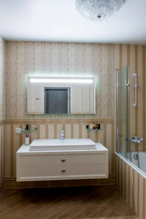 Двухкомнатная квартира в классическом стиле.