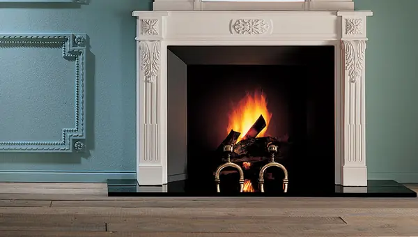 Камины и трюмо