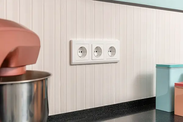 Werkel в новом проекте Юлии Корицы