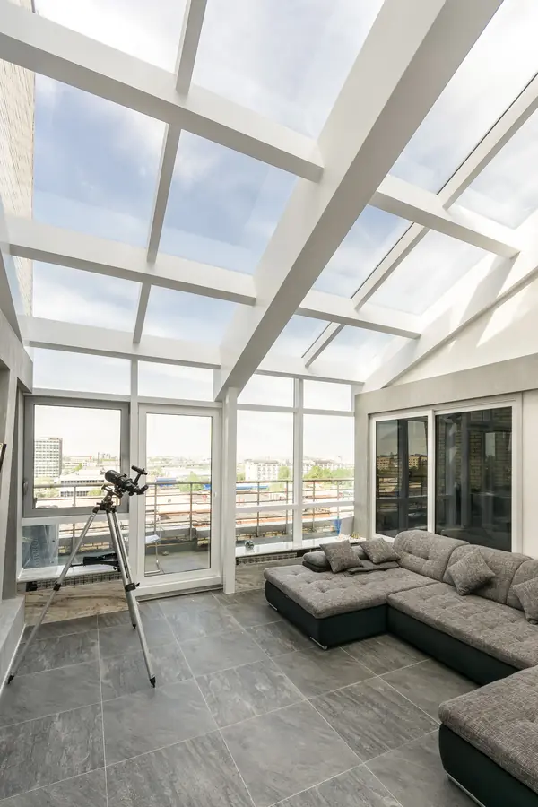 Оконные конструкции в квартире на Варшавской