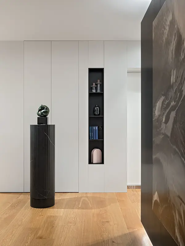 «Черный квадрат» в интерьере