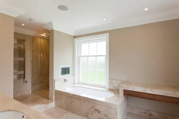 BISHOPSHEATH ENGLEFIELD GREEN