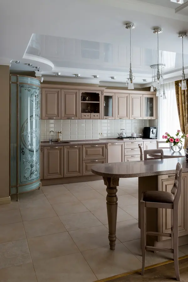 Двухкомнатная квартира в классическом стиле.