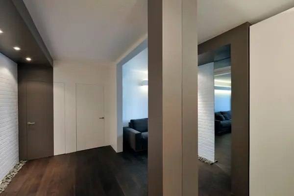 современная квартира в типовом доме Москвы