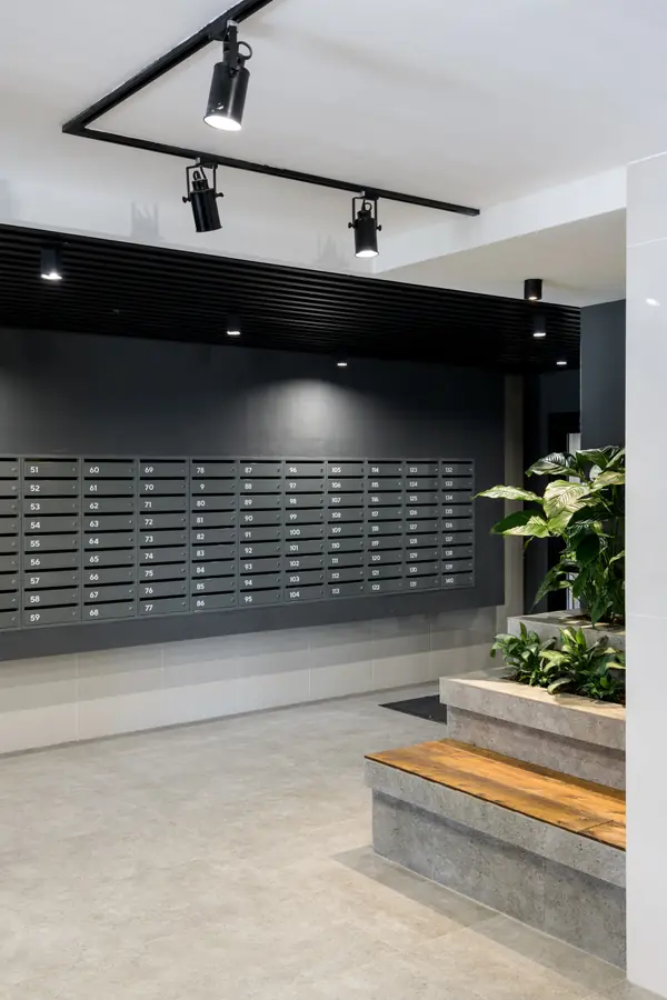 Холл жилого комплекса