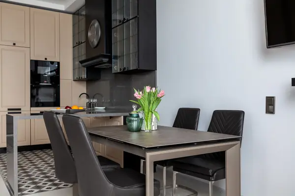 Квартира у метро Чертановская, этаж 20