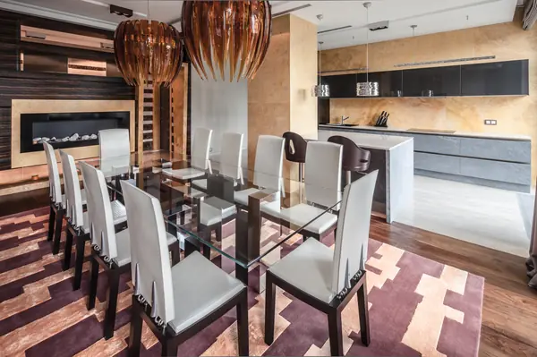 Яркая квартира в Голутвинском переулке